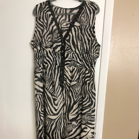 Maxi Dress - Picture 2 of 2